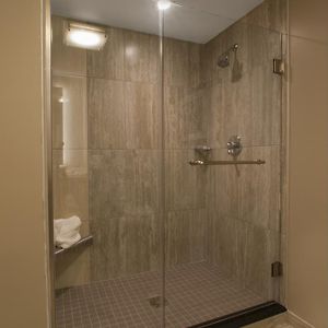 Executive Queen Room